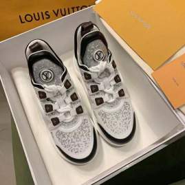 Picture of Louis Vuitton Shoes _SKULVsz35-42mnf011517708